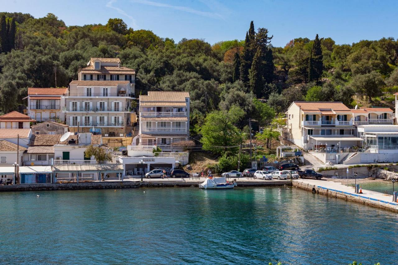 Limani Apartments Kassiopi Exteriér fotografie