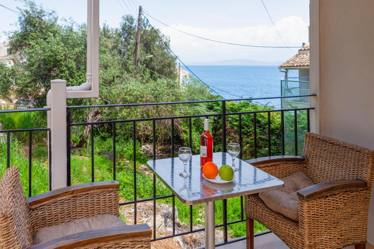Limani Apartments Kassiopi Exteriér fotografie